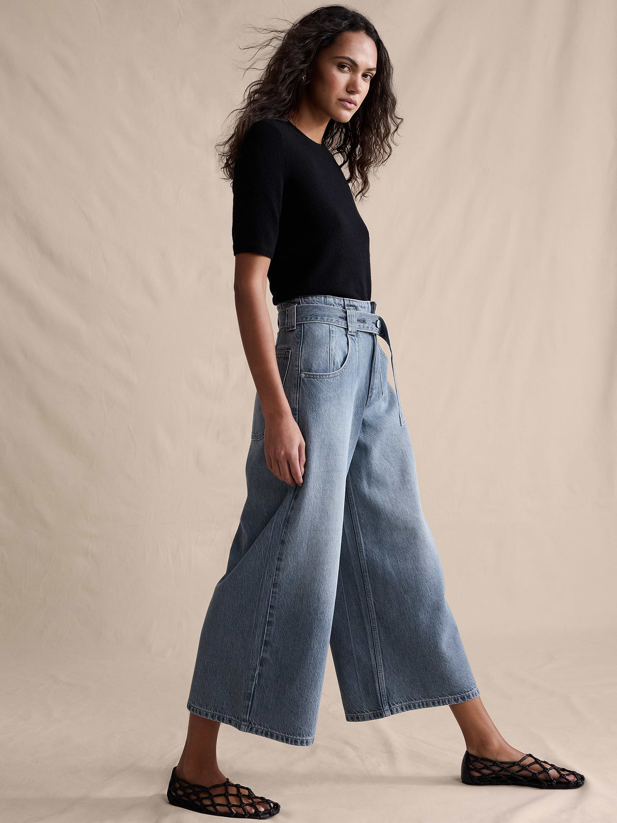 Ultra-High Rise Lightweight Culotte Jean - Light Wash