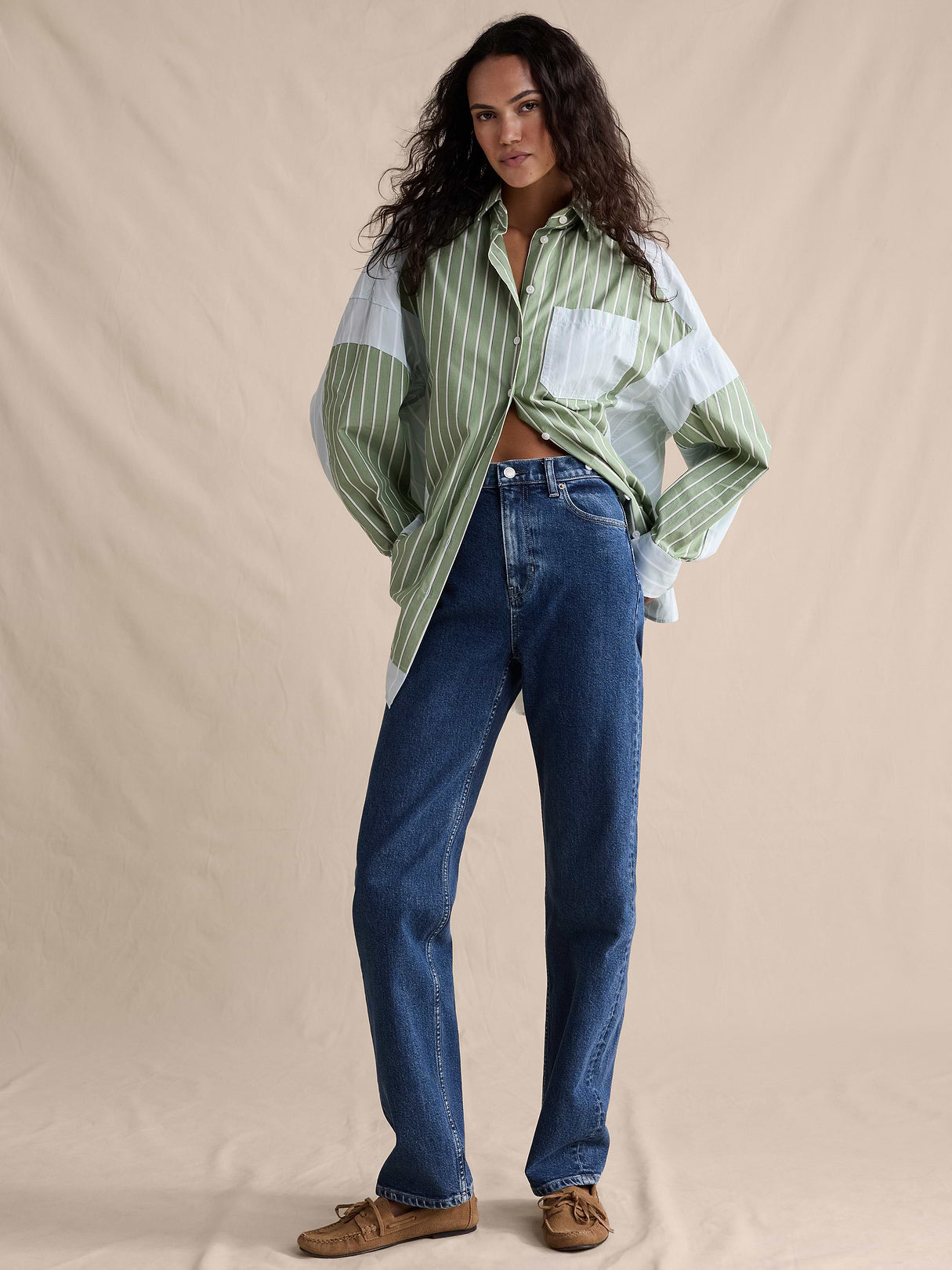 High-Rise 90S Straight Jean - Stone Wash