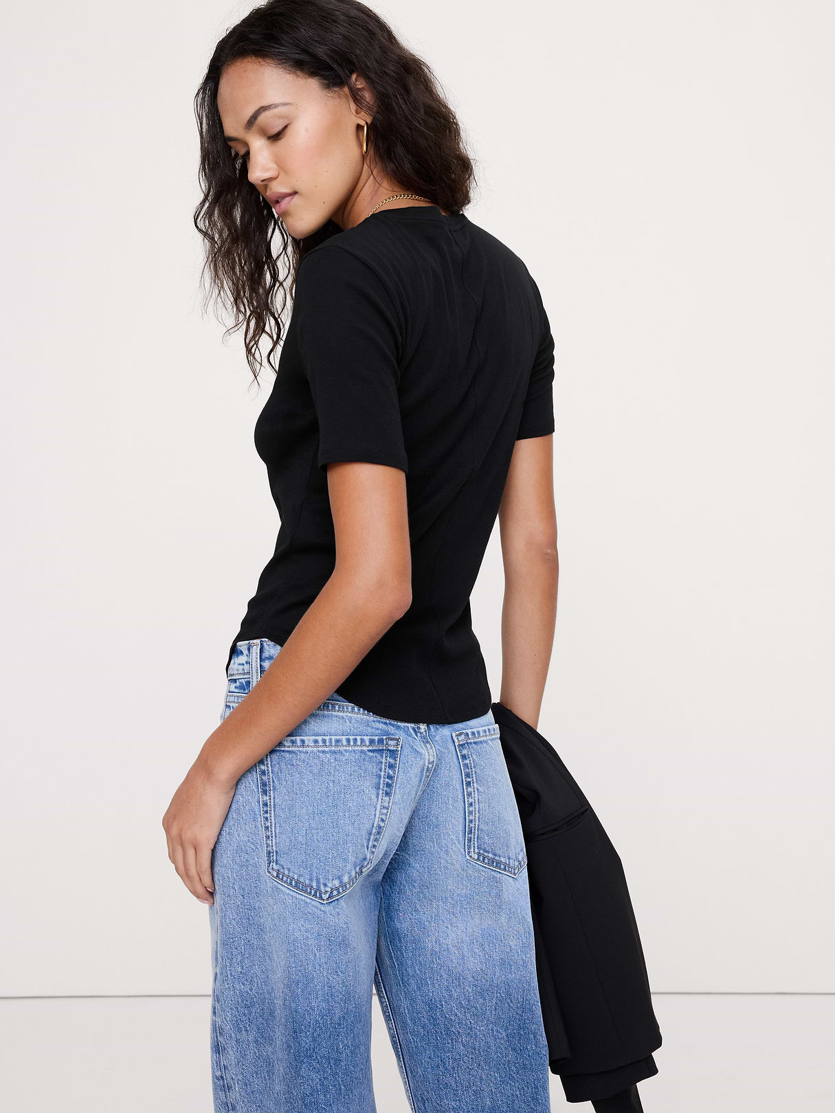 Airy Cotton Elbow-Sleeve T-Shirt - Black