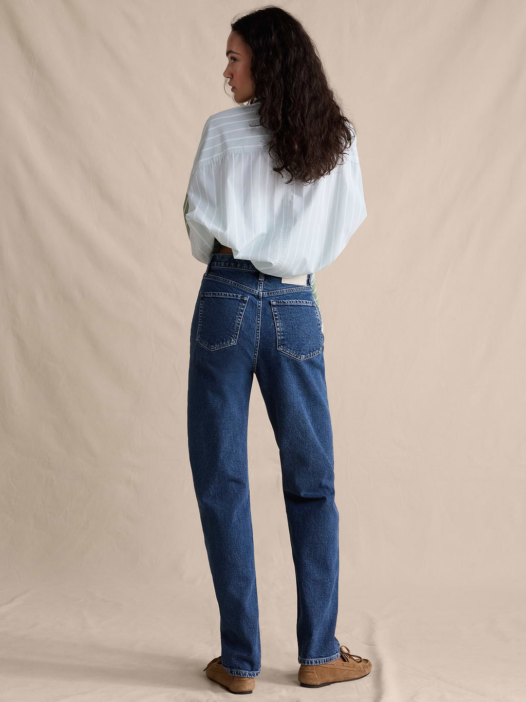 High-Rise 90S Straight Jean - Stone Wash