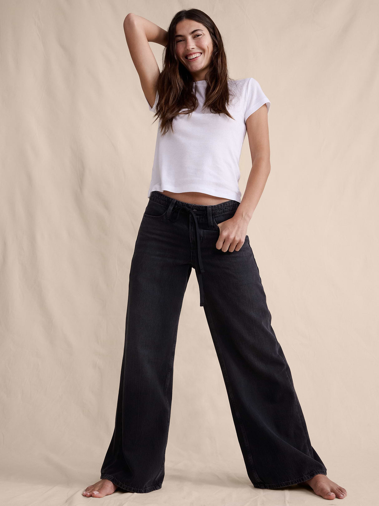 Mid-Rise Wide-Leg Drawstring Jean - Washed Black