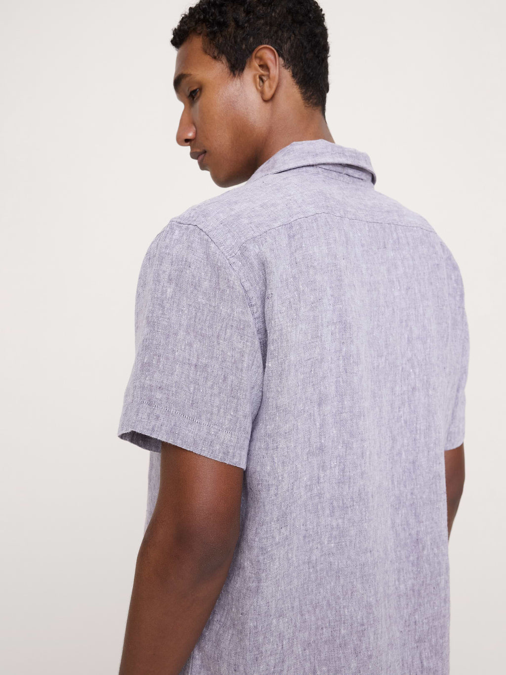 Standard-Fit Midweight Linen Resort Shirt - Light Purple