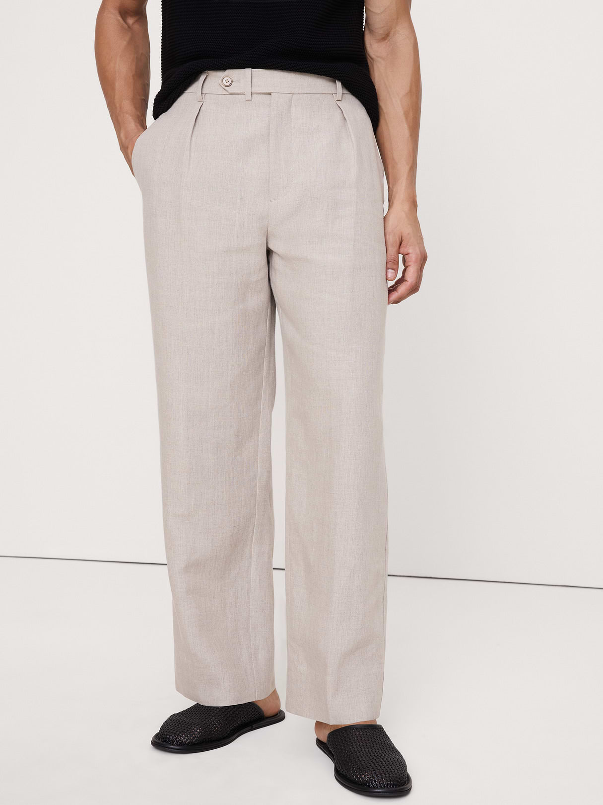 Loose Pleated Linen Dress Pant - Natural