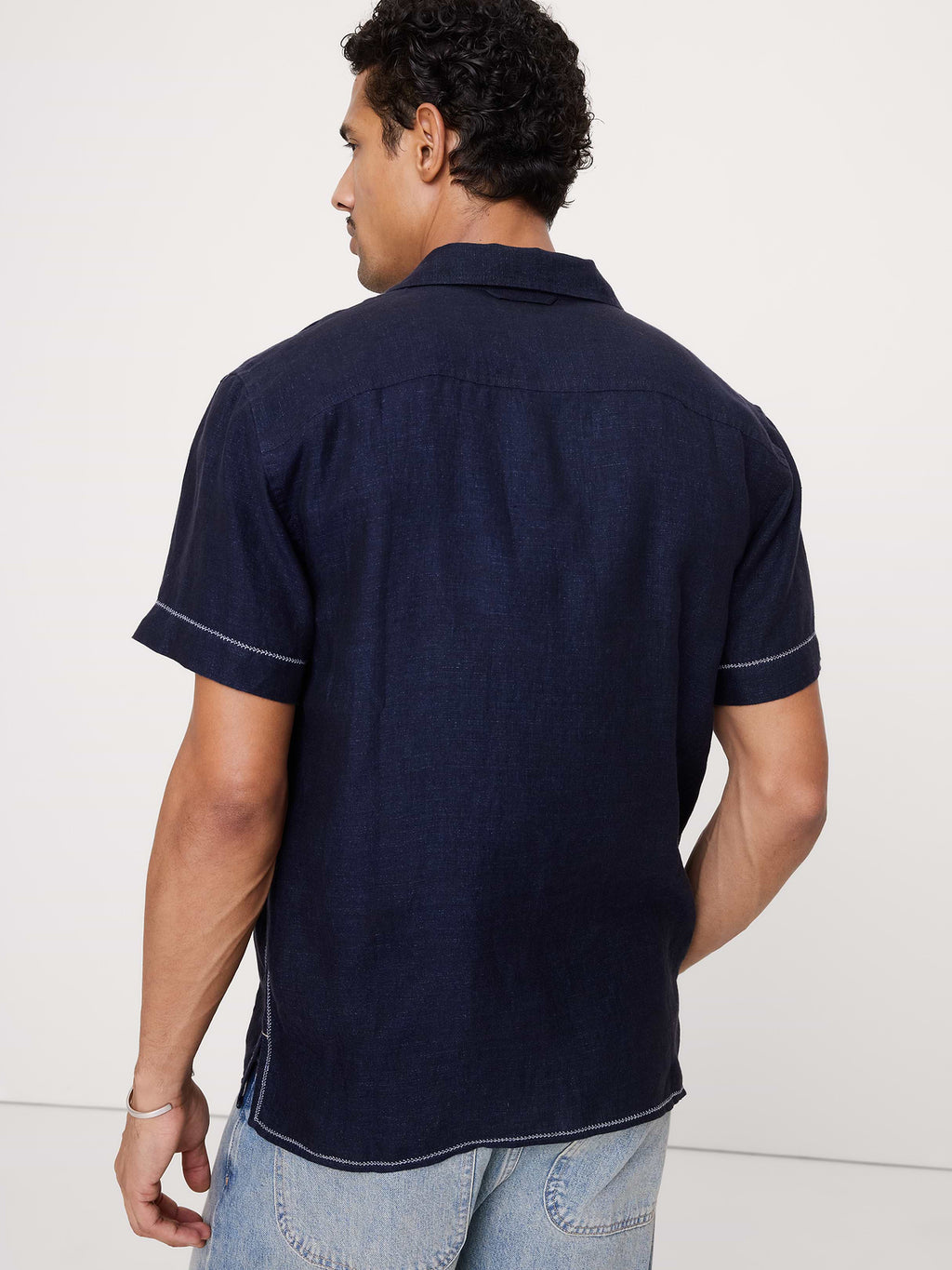 Standard-Fit Embroidered Linen Resort Shirt - Navy Blue