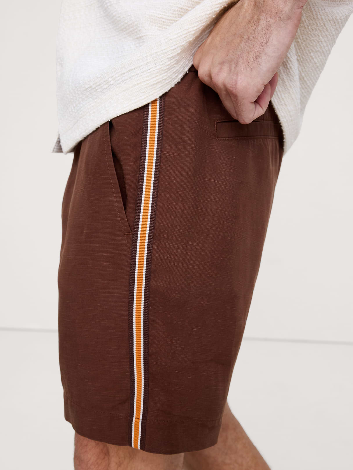 7" Tencel™-Linen Short - Mahogany Brown