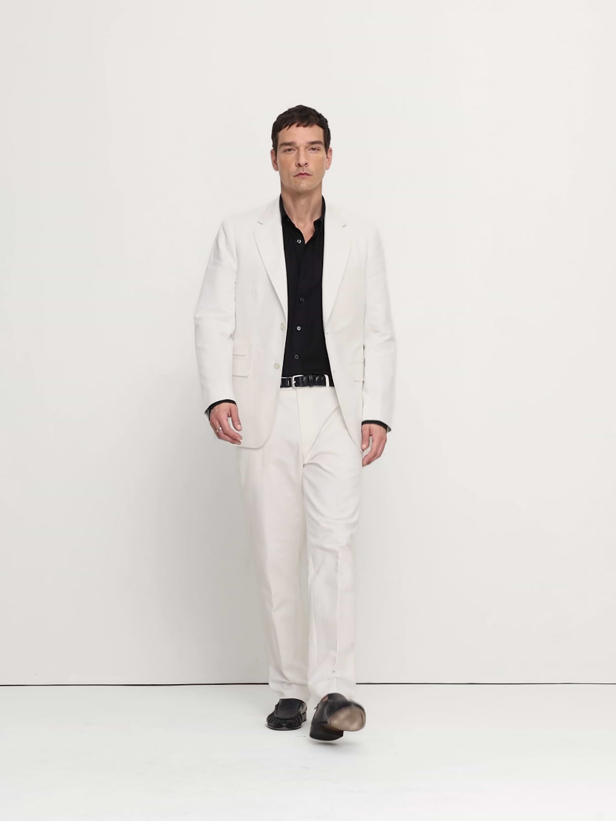 Tailored Slim-Fit Italian Cotton-Linen Suit Jacket - Ivory