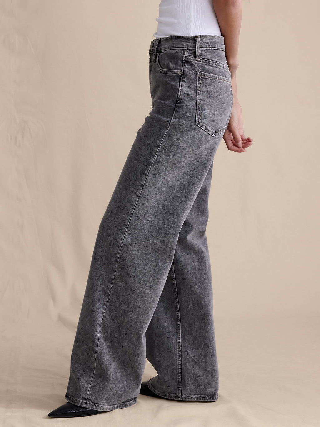 The Icon Classic Wide-Leg Jean - Medium Gray Wash