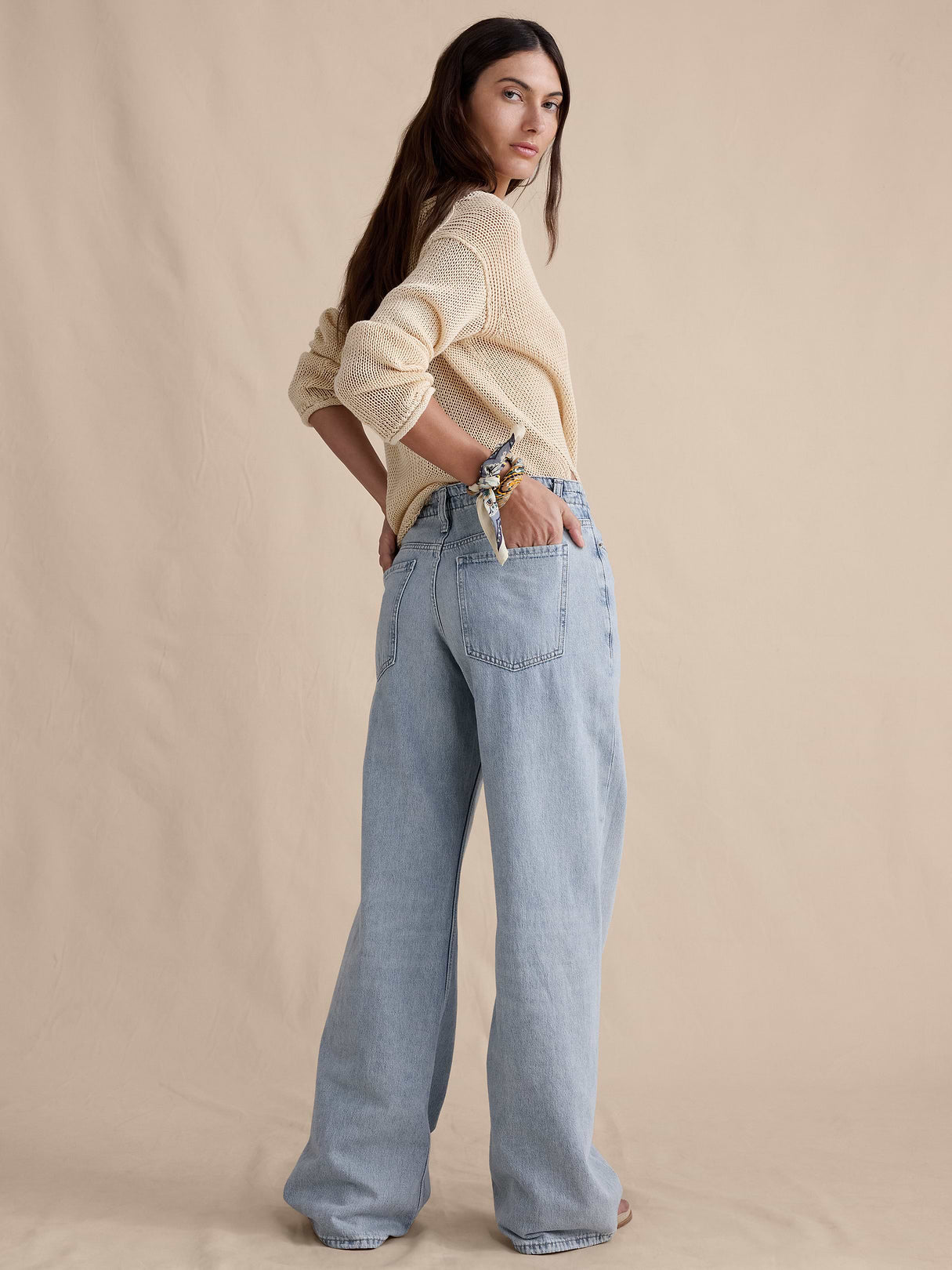Mid-Rise Wide-Leg Drawstring Jean - Light Wash