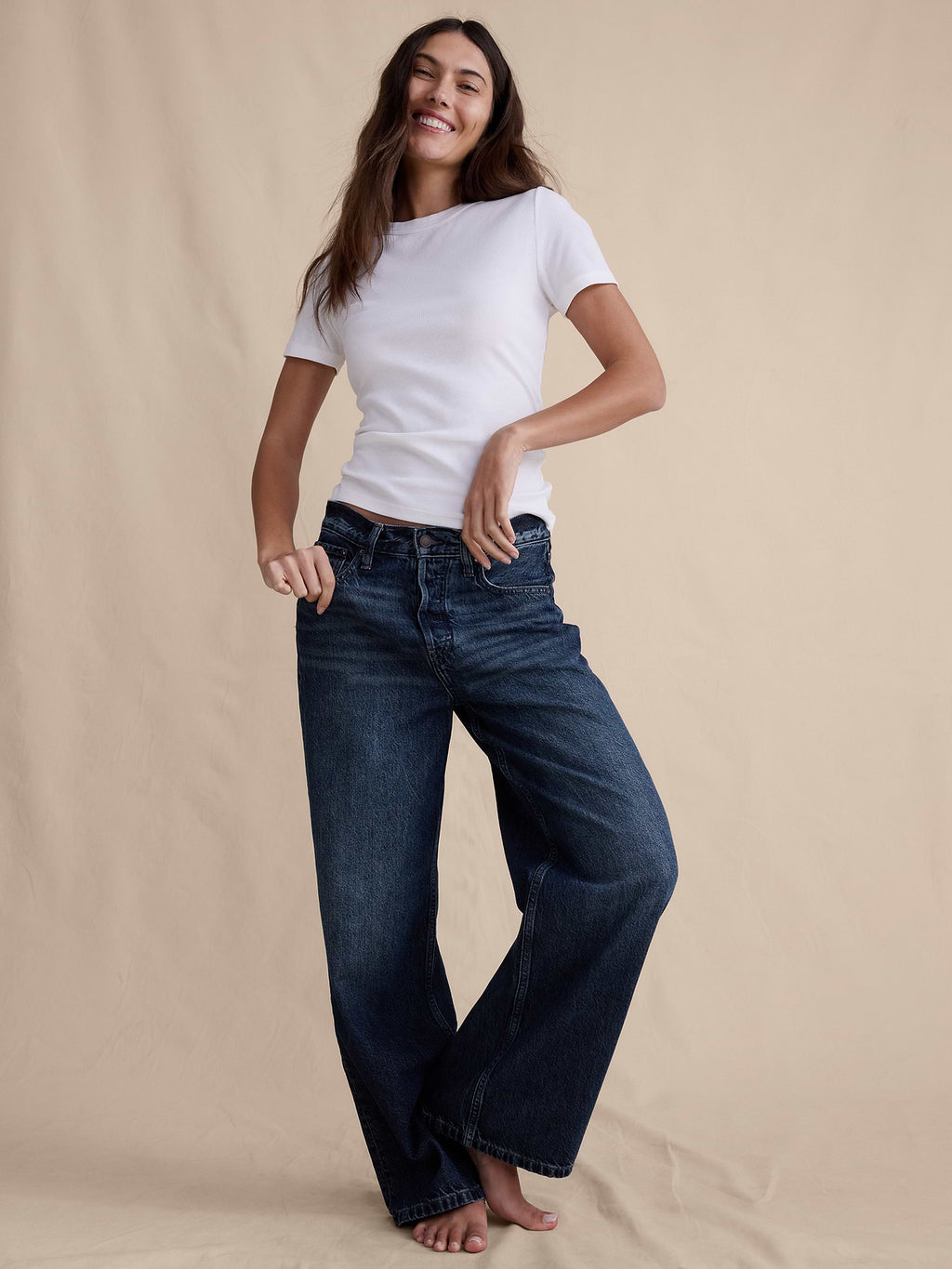 Mid-Rise Baggy-Straight Lightweight Jean - Medium Wash