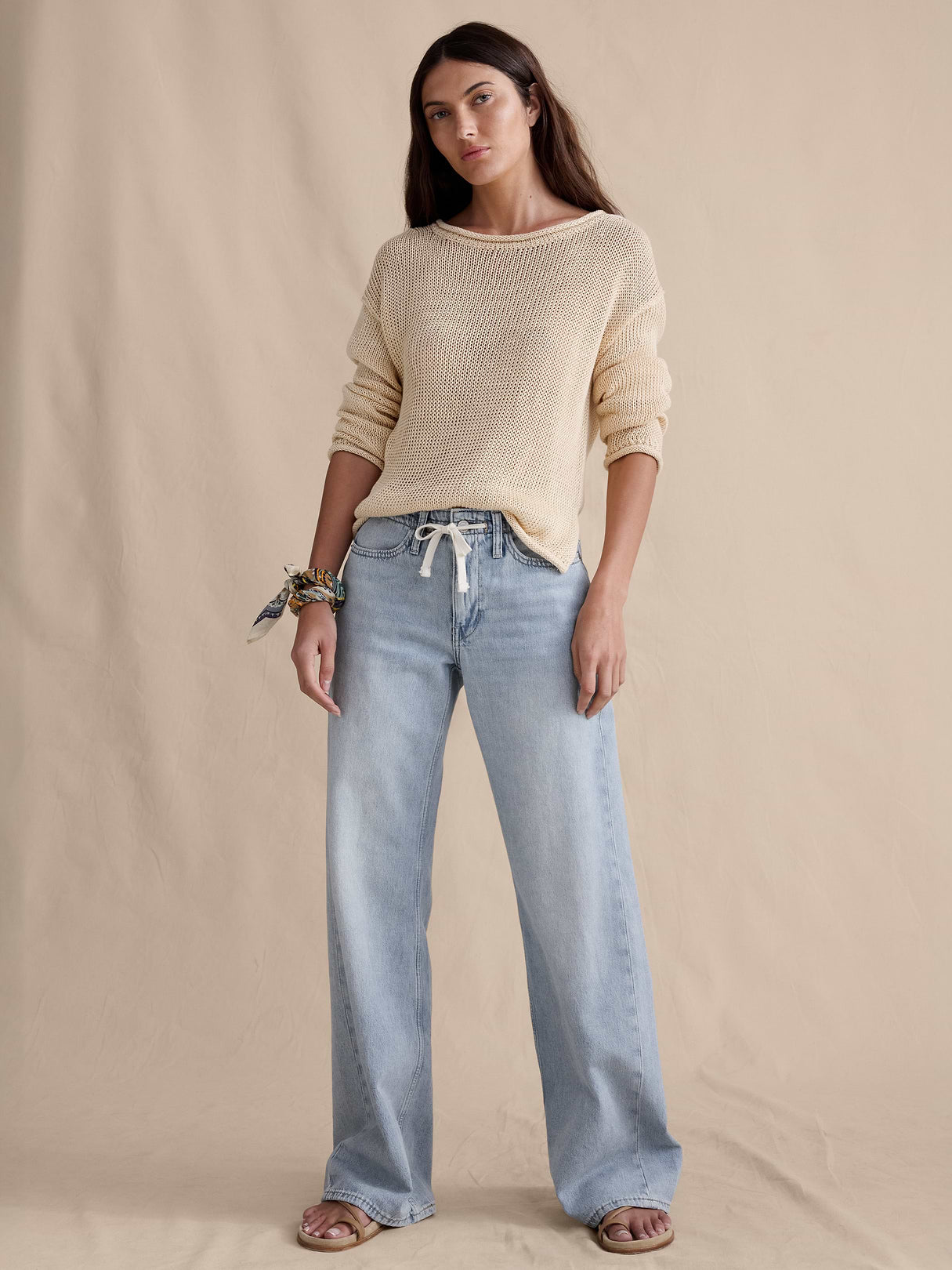 Mid-Rise Wide-Leg Drawstring Jean - Light Wash