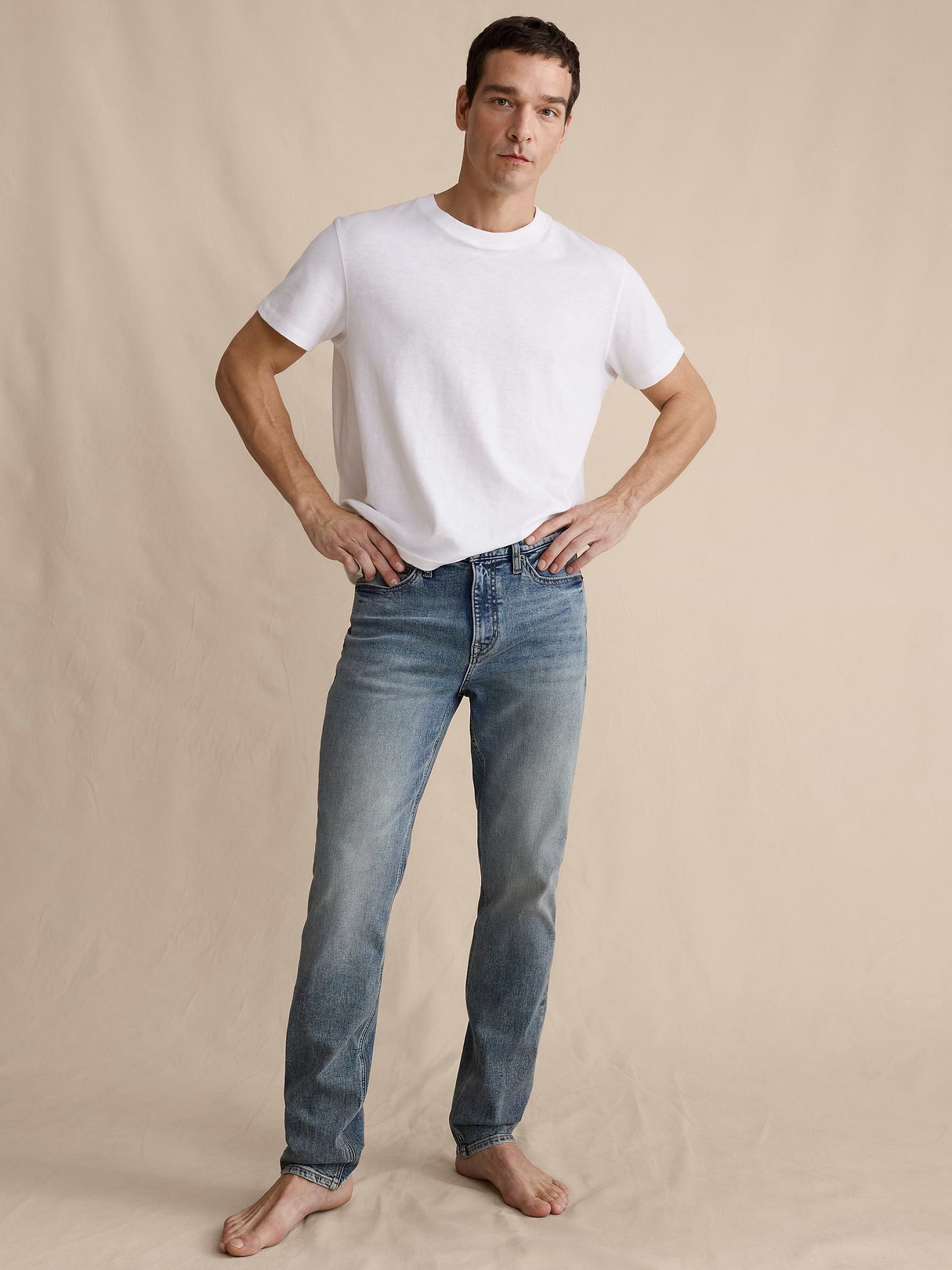 Slim Luxe Traveler Jean - Tinted Blue