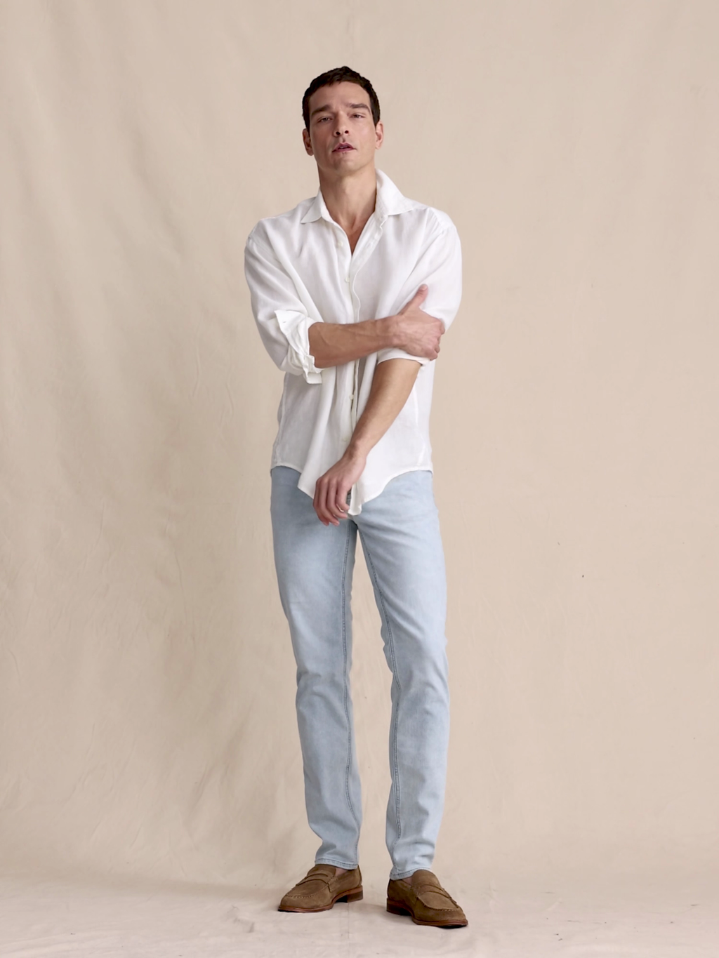 Slim Luxe Traveler Jean - Bleach Blue