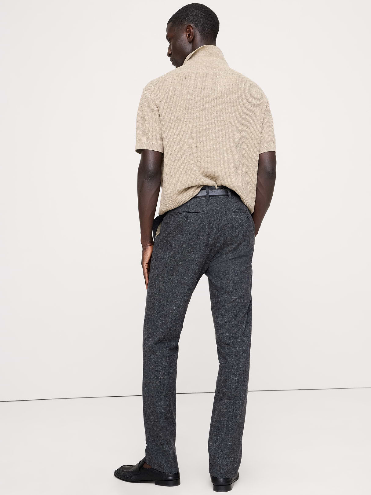Slim Wrinkle-Resistant Dress Pant - Charcoal Gray