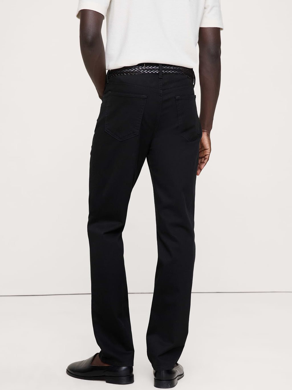 Slim Traveler Pant - Black