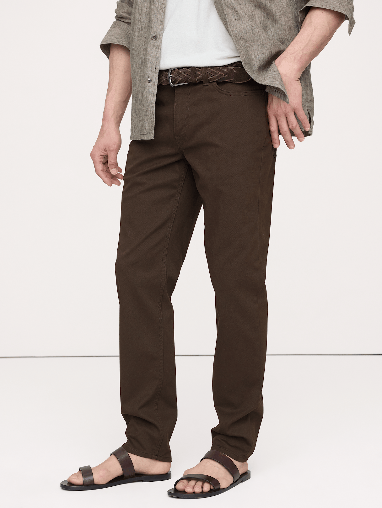 Athletic Traveler Pant - Brown