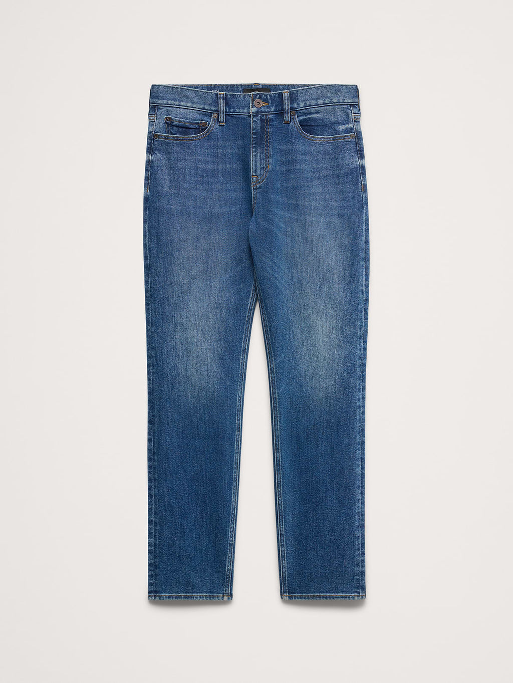 Slim Luxe Traveler Jean - Medium Wash