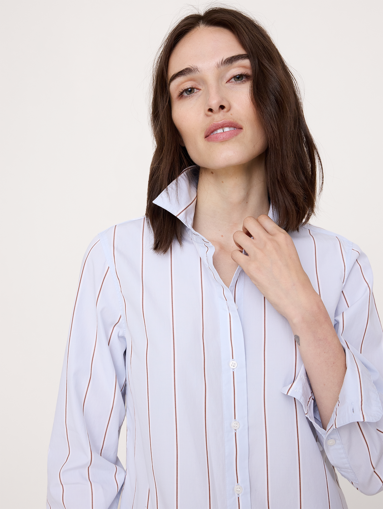 The Everyday Shirt in Cotton Poplin - Blue Stripe