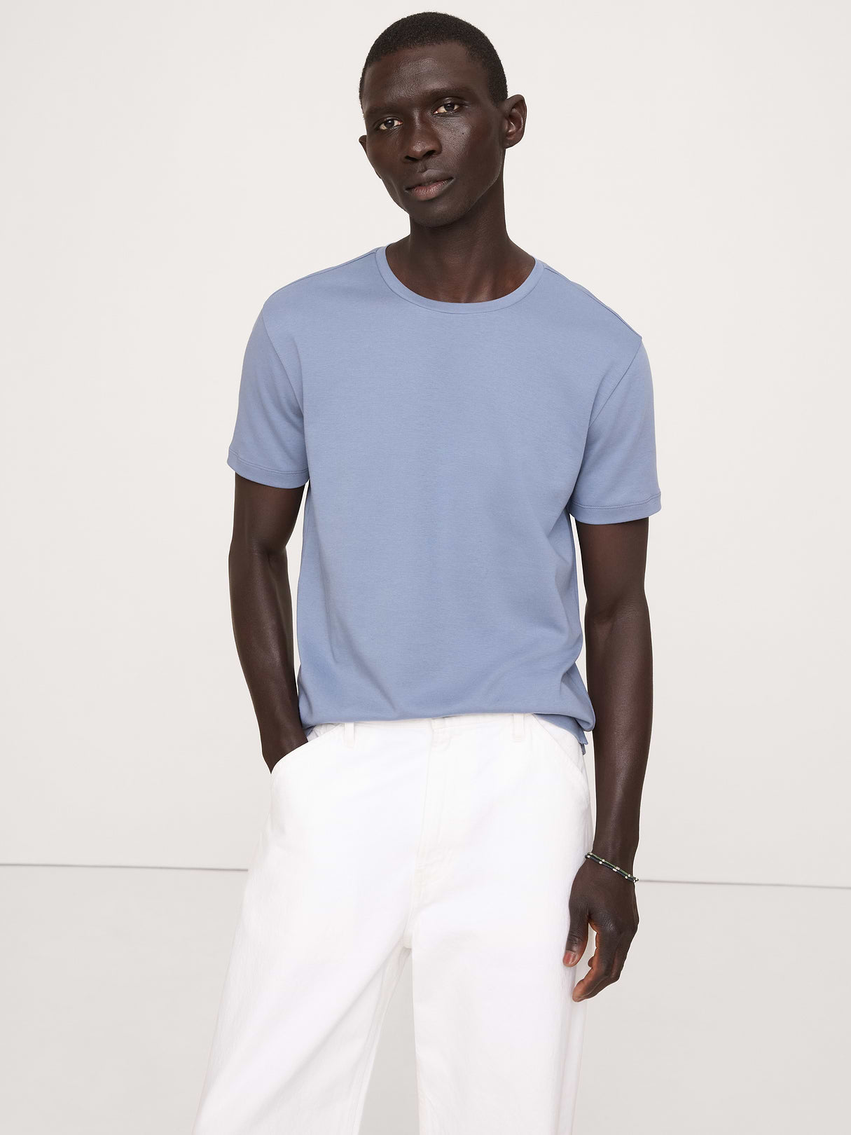 Luxury-Touch T-Shirt - Frozen Loch Blue