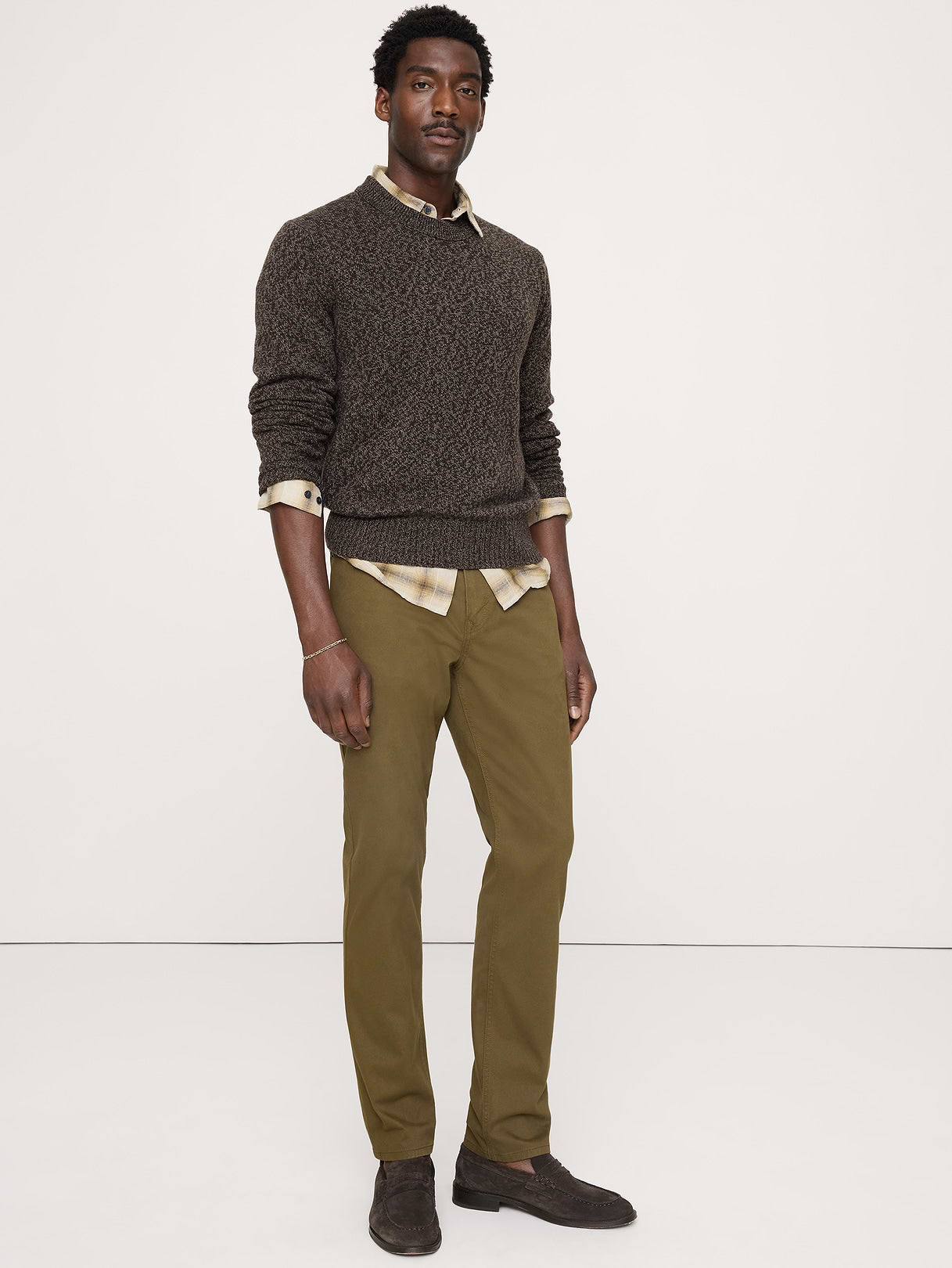 Slim Traveler Pant - Greek Olive Green