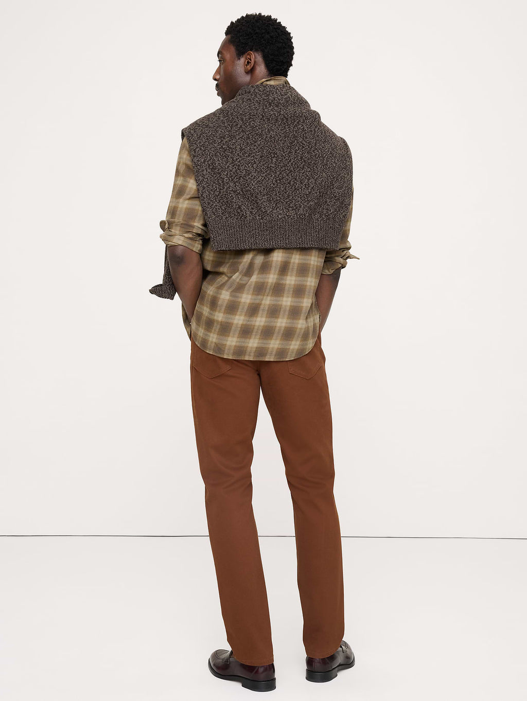 Slim Traveler Pant - Burnt Rust Brown