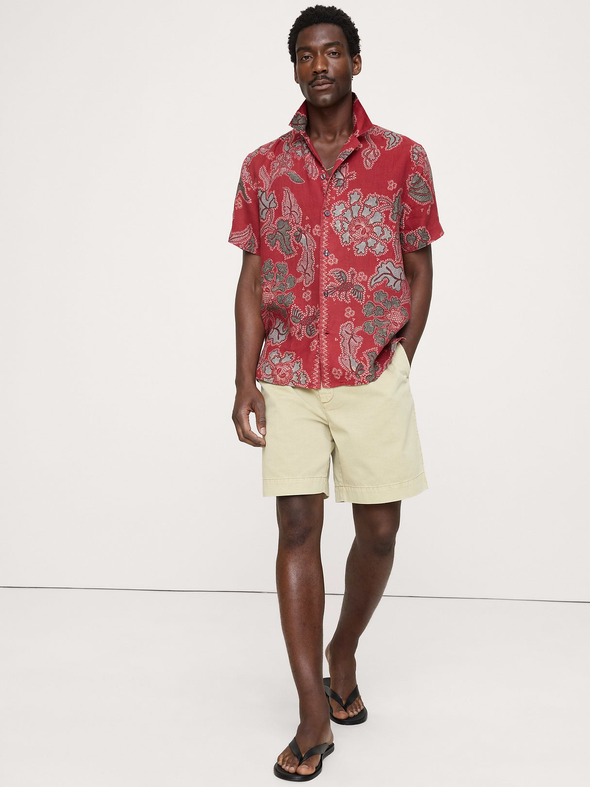 Standard-Fit Linen Resort Shirt - Red Floral