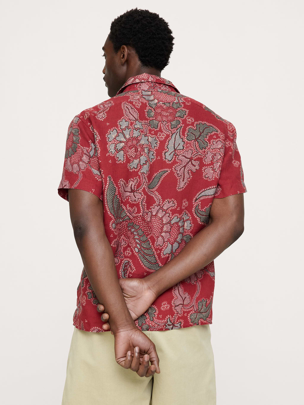 Standard-Fit Linen Resort Shirt - Red Floral