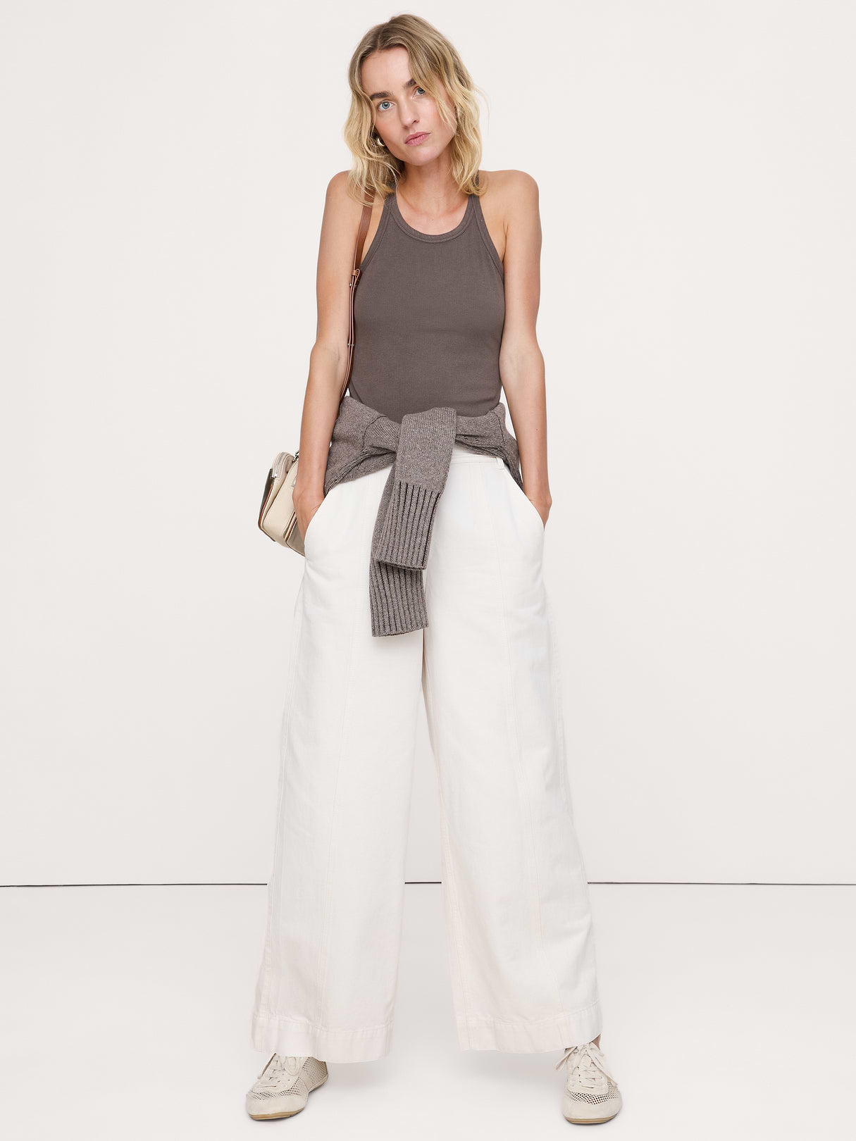 Ribbed Scoop-Neck Tank - Truffle Gray