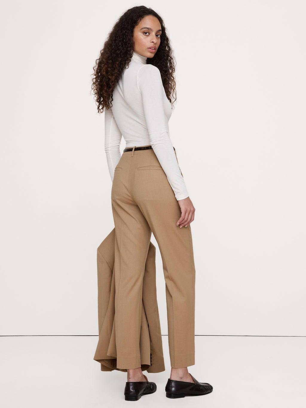 Ultra High-Rise Modern Slim Italian Lightweight Wool Ankle Pant - Camel