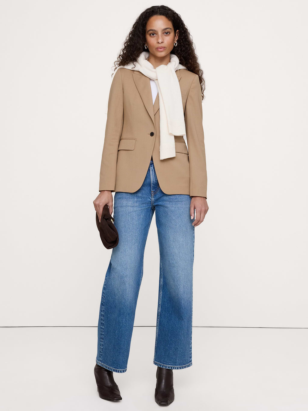 Slim Italian Lightweight Wool Blazer - Camel