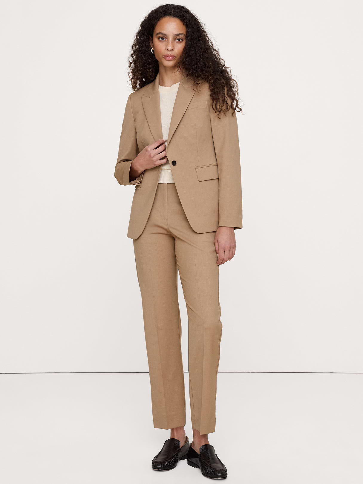 Slim Italian Lightweight Wool Blazer - Camel