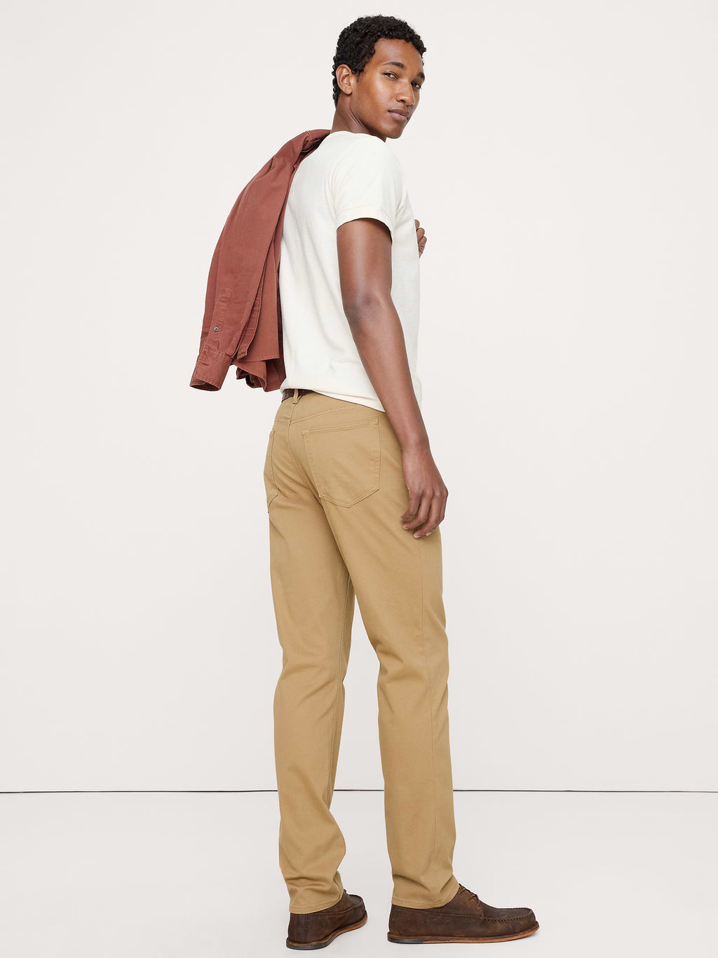 Slim Traveler Pant - Whiskey Brown