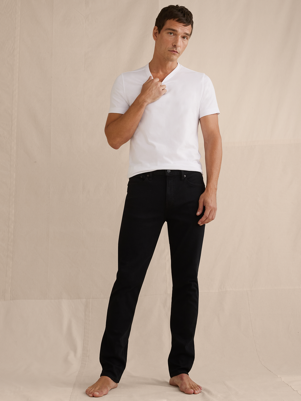 Slim Luxe Traveler Jean - Black Wash