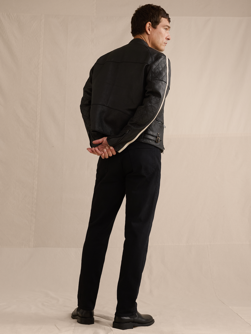 Straight Luxe Traveler Jean - Black wash