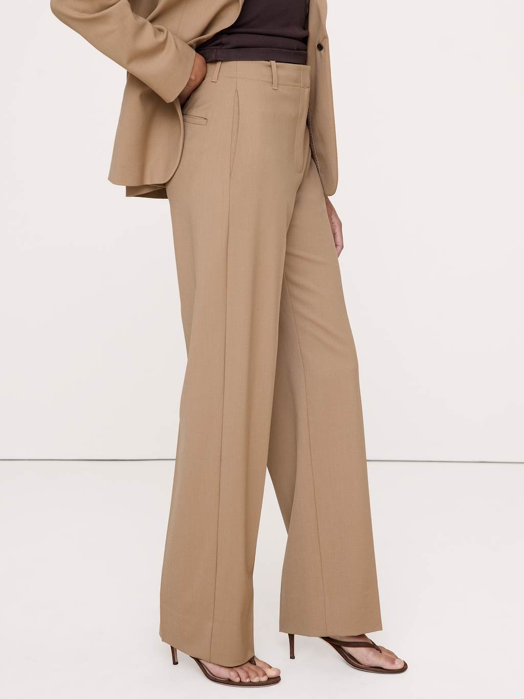 Ultra High-Rise Modern Straight Italian Lightweight Wool Pant - Camel Beige