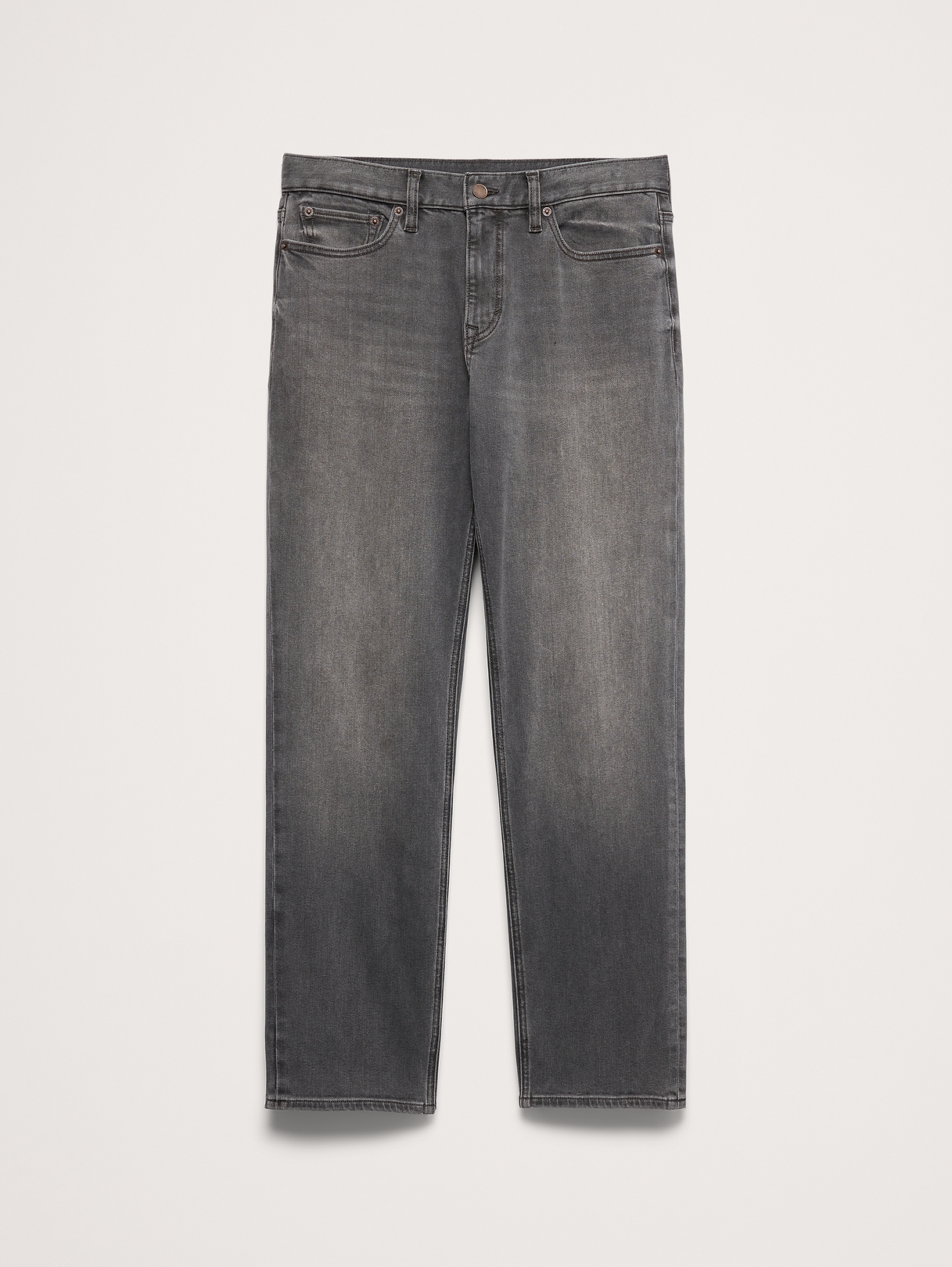 Straight Luxe Traveler Jean - Gray